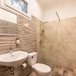 Appartamento Mari&emi Flat In Corvin *